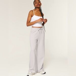 Gilly Hicks (Hollister) Size XXL Cooldown Pants in “Stone”